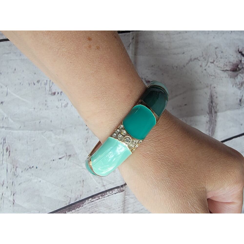 Elegant Couture Green Enamel Silver Tone W Rhinestones Statment Bangle Bracelet